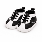 Classic Black & White Baby Sneakers – Trendy & Comfortable